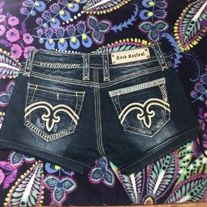 💎Rock Revival Women’s Jean Shorts 27💎